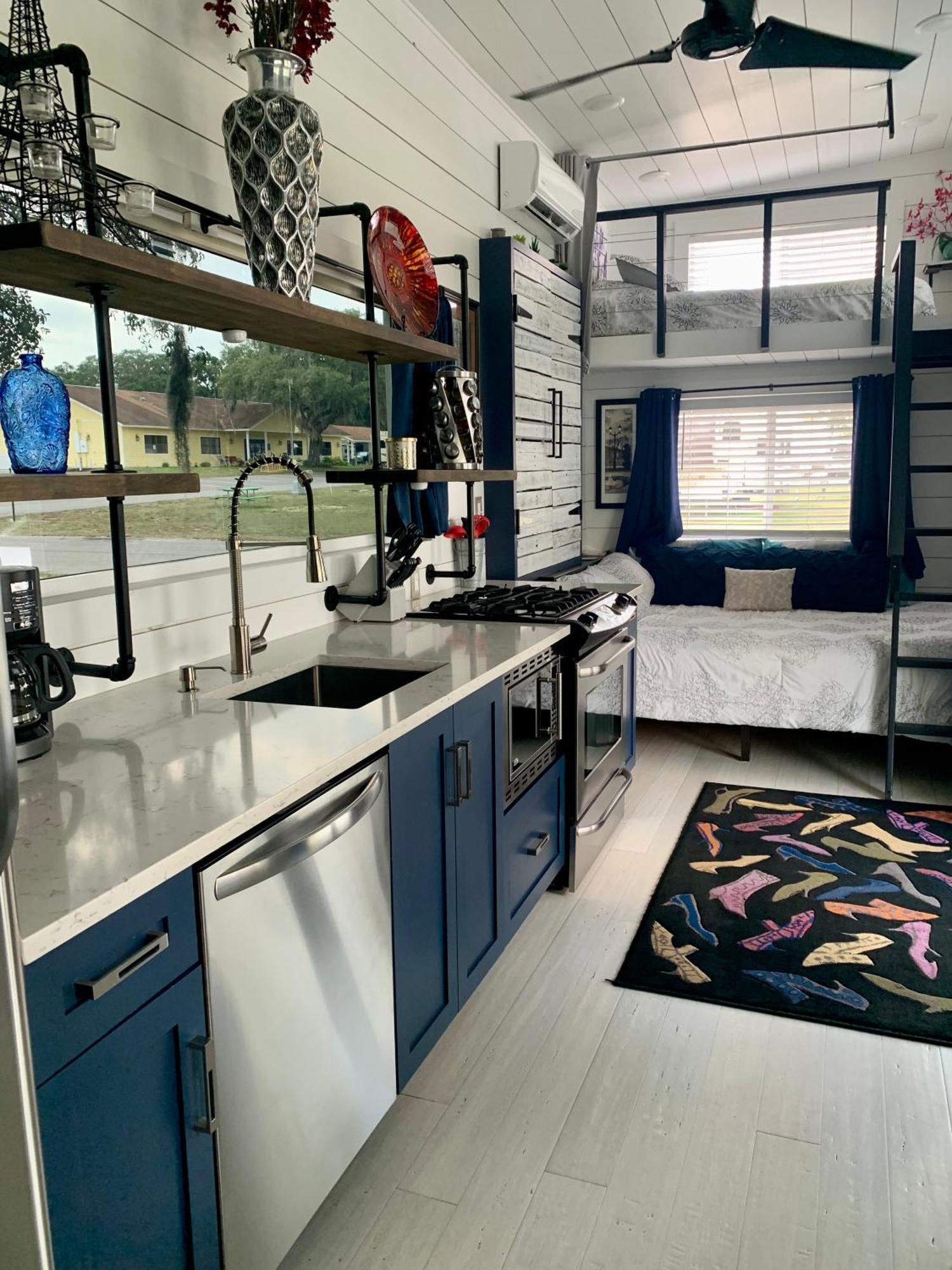 הוילה Pet Friendly, Modern Tiny House In Vibrant קלרמונט מראה חיצוני תמונה